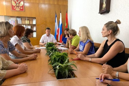 В Армянске состоялось учредительное собрание, посвященное созданию местного отделения Общероссийской общественно-государственной организации «Ассамблея народов России»