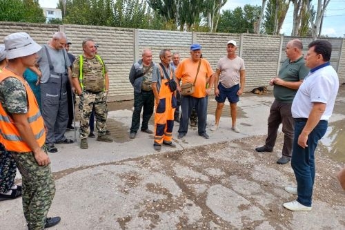 Глава администрации встретился с трудовым коллективом АО «Благоустройство» 