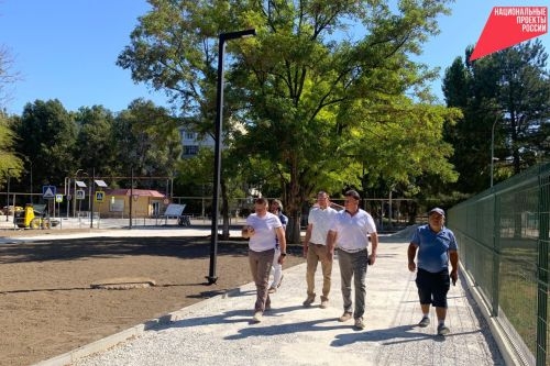 Завершается первый этап благоустройства общественной территории вдоль улицы Магдесяна