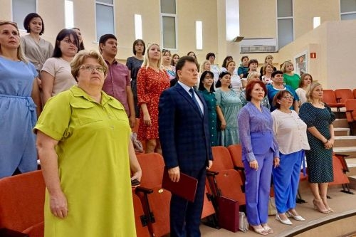 В Армянске прошла августовская педагогическая конференция