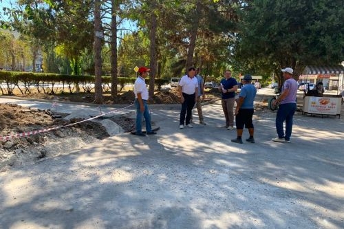 Глава администрации проверил ход ремонтных работ 